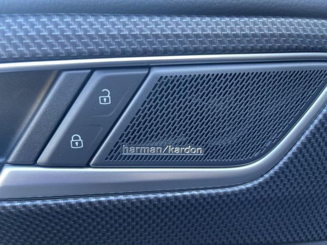 new 2026 Volkswagen Atlas Cross Sport car, priced at $54,151