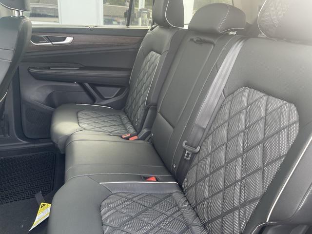 new 2026 Volkswagen Atlas car, priced at $54,277