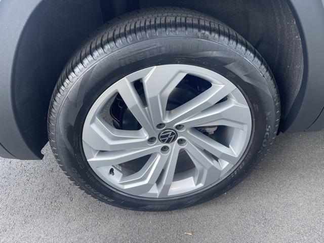 used 2022 Volkswagen Atlas car, priced at $30,989