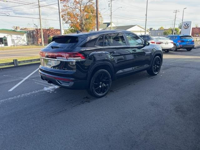 new 2024 Volkswagen Atlas Cross Sport car, priced at $47,081