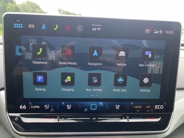 new 2025 Volkswagen ID.4 car, priced at $51,066
