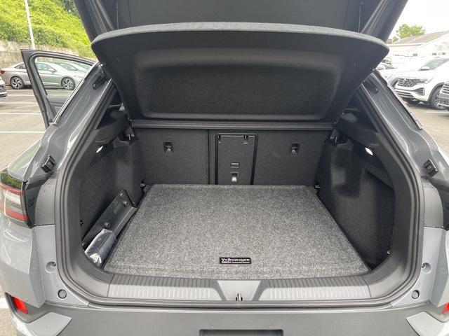 new 2025 Volkswagen ID.4 car, priced at $51,066