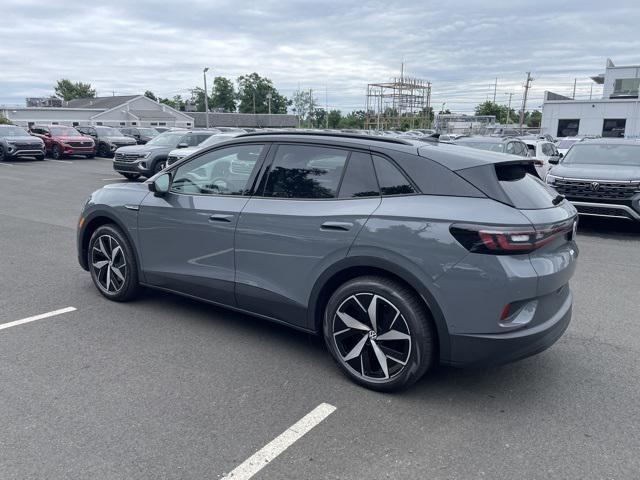 new 2025 Volkswagen ID.4 car, priced at $51,066