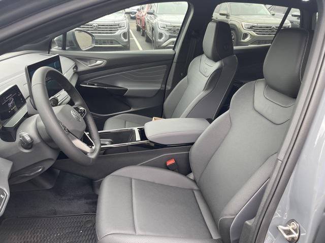 new 2025 Volkswagen ID.4 car, priced at $51,066