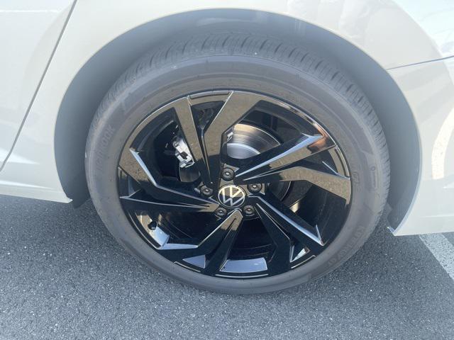 new 2025 Volkswagen Jetta car, priced at $27,672