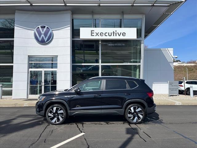 new 2024 Volkswagen Taos car, priced at $35,190