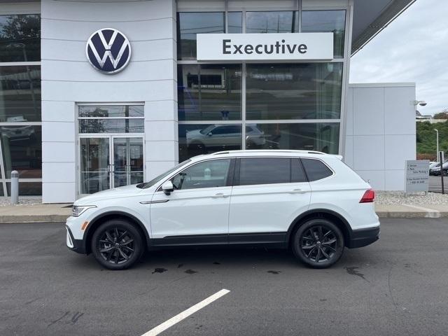 new 2024 Volkswagen Tiguan car, priced at $36,984