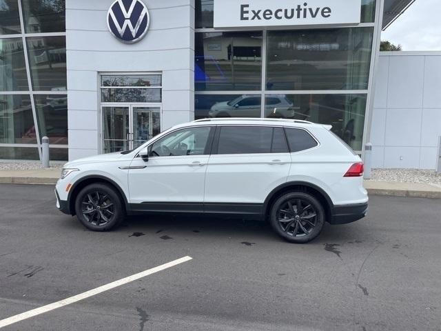 new 2024 Volkswagen Tiguan car, priced at $36,984