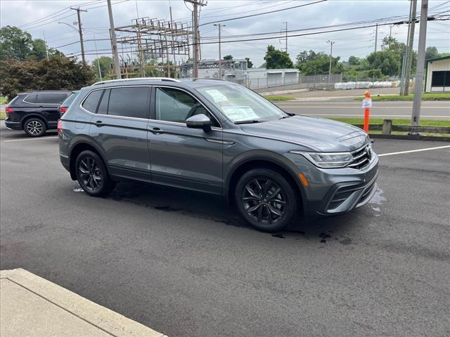 new 2024 Volkswagen Tiguan car, priced at $37,576