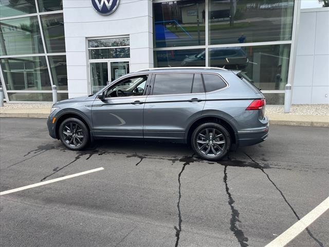 new 2024 Volkswagen Tiguan car, priced at $37,576