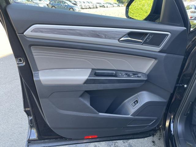 used 2021 Volkswagen Atlas Cross Sport car, priced at $25,999