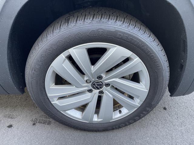 used 2021 Volkswagen Atlas Cross Sport car, priced at $25,999