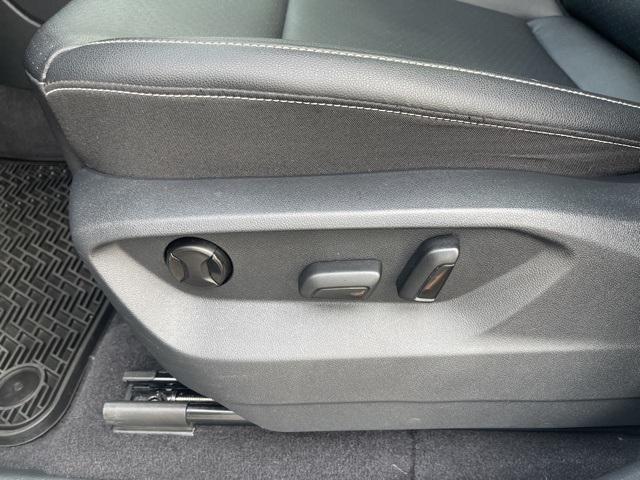 used 2020 Volkswagen Atlas Cross Sport car, priced at $24,378