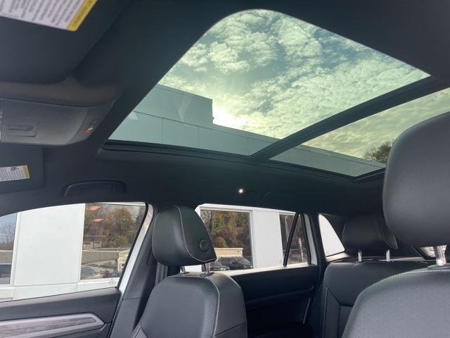 used 2020 Volkswagen Atlas Cross Sport car, priced at $24,378