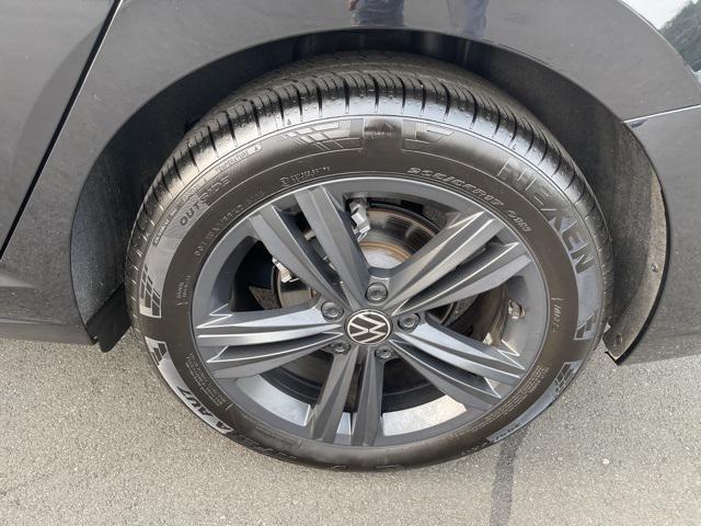used 2024 Volkswagen Jetta car, priced at $22,878