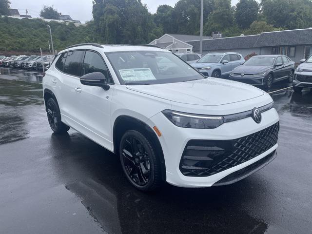 new 2025 Volkswagen Tiguan car, priced at $36,963