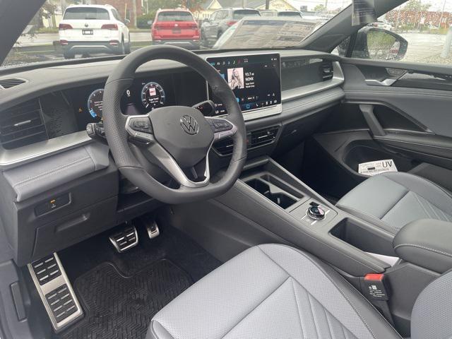 new 2025 Volkswagen Tiguan car, priced at $36,963