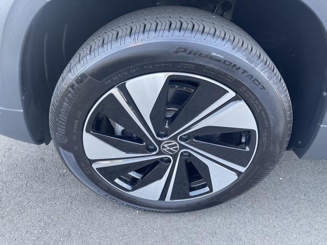 used 2024 Volkswagen Taos car, priced at $27,994