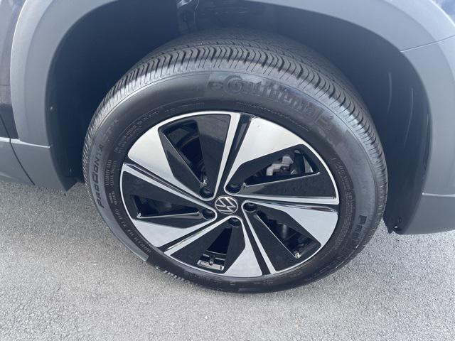 used 2024 Volkswagen Taos car, priced at $27,994