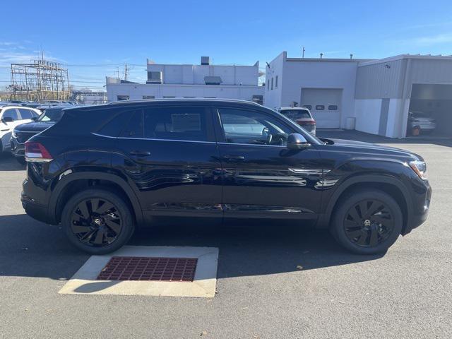 new 2026 Volkswagen Atlas Cross Sport car, priced at $45,992
