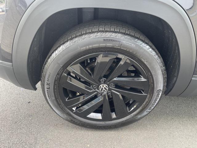 used 2022 Volkswagen Atlas Cross Sport car, priced at $30,947