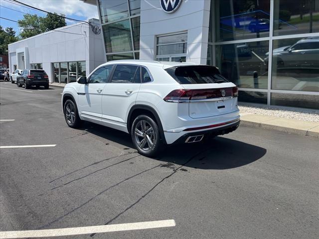 new 2024 Volkswagen Atlas Cross Sport car, priced at $52,396