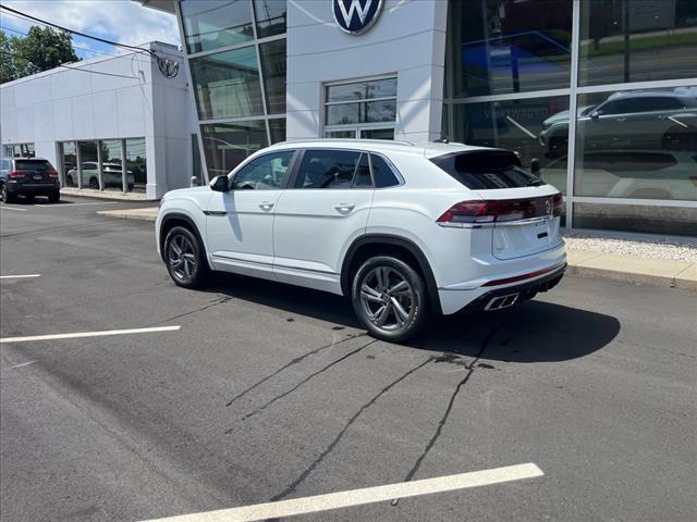 new 2024 Volkswagen Atlas Cross Sport car, priced at $52,396