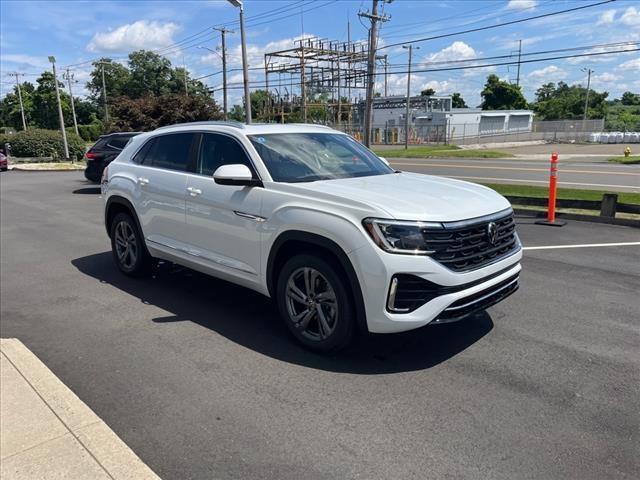 new 2024 Volkswagen Atlas Cross Sport car, priced at $52,396