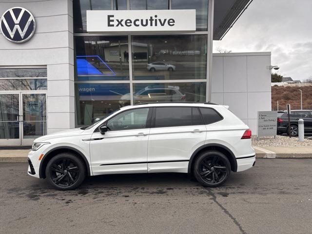 new 2024 Volkswagen Tiguan car, priced at $35,006