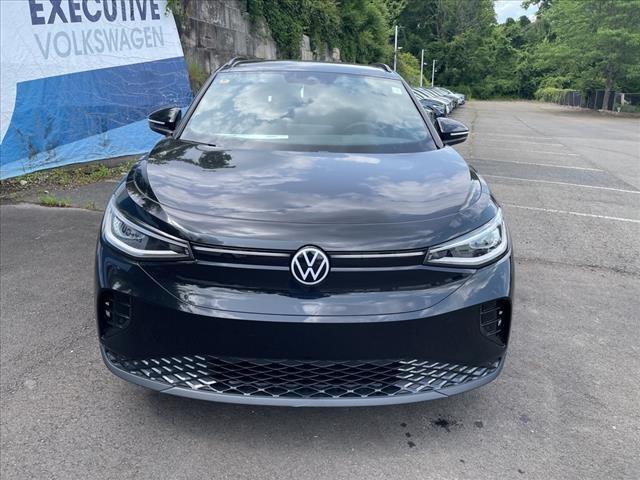 new 2023 Volkswagen ID.4 car, priced at $51,101