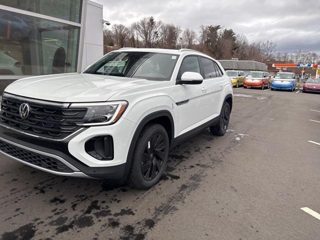 new 2025 Volkswagen Atlas Cross Sport car, priced at $43,508