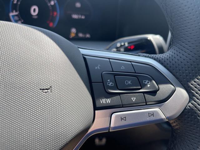new 2025 Volkswagen Tiguan car, priced at $37,983