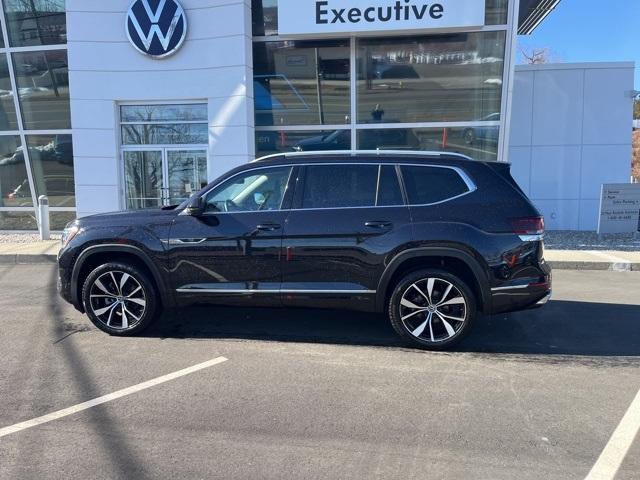 used 2024 Volkswagen Atlas car, priced at $43,393