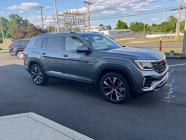 new 2024 Volkswagen Atlas car, priced at $56,316