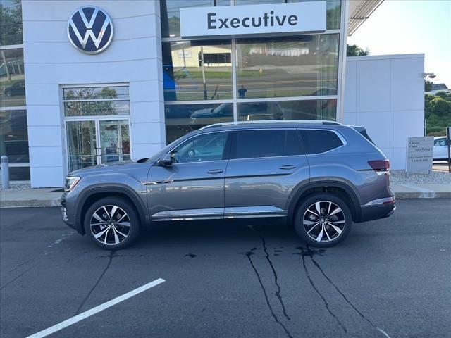 new 2024 Volkswagen Atlas car, priced at $56,316