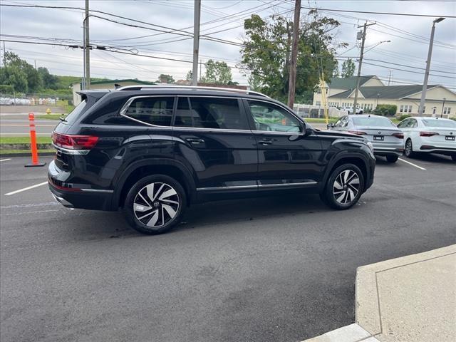 new 2024 Volkswagen Atlas car, priced at $51,784