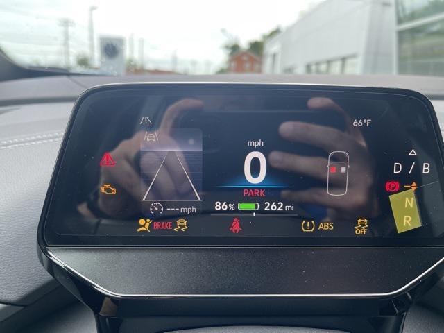 new 2025 Volkswagen ID.4 car, priced at $44,580