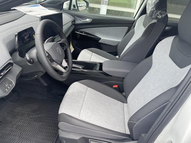 new 2025 Volkswagen ID.4 car, priced at $44,580
