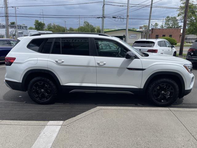 used 2024 Volkswagen Atlas car, priced at $43,960