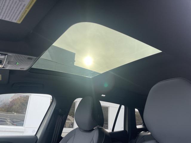 new 2026 Volkswagen Tiguan car, priced at $39,355