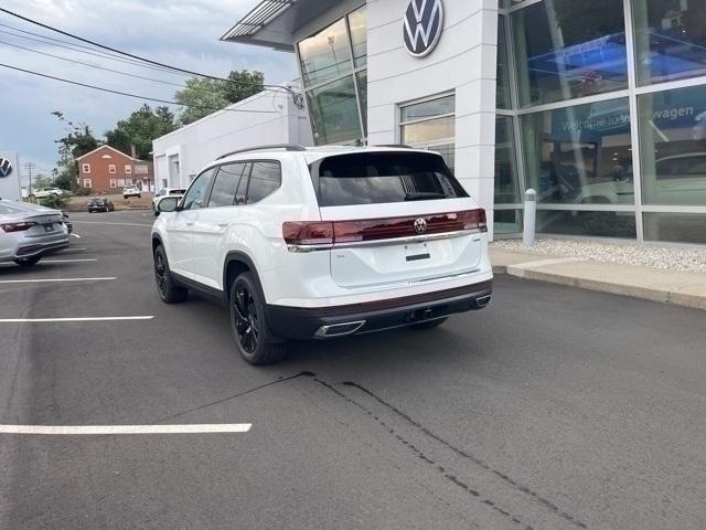 new 2024 Volkswagen Atlas car, priced at $47,967