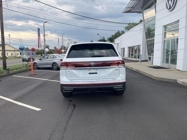 new 2024 Volkswagen Atlas car, priced at $47,967