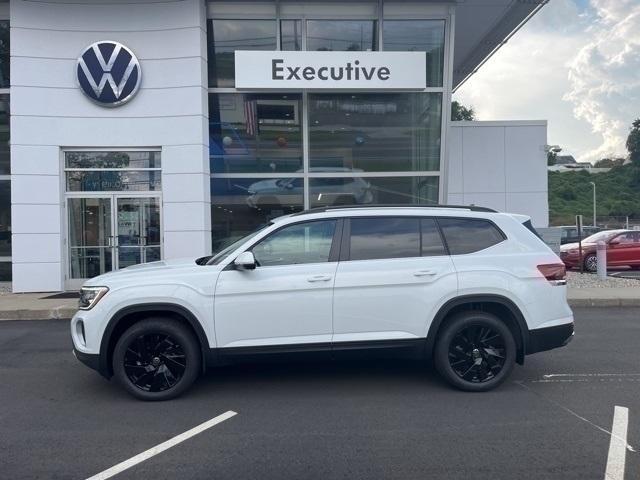 new 2024 Volkswagen Atlas car, priced at $47,967