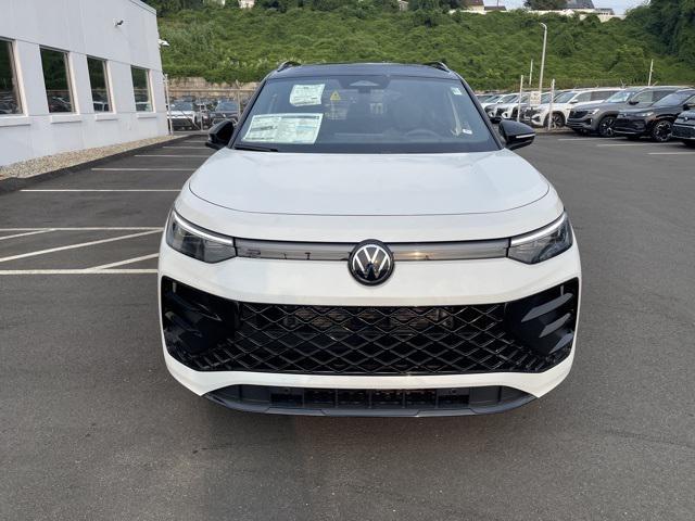 new 2025 Volkswagen Tiguan car, priced at $37,222