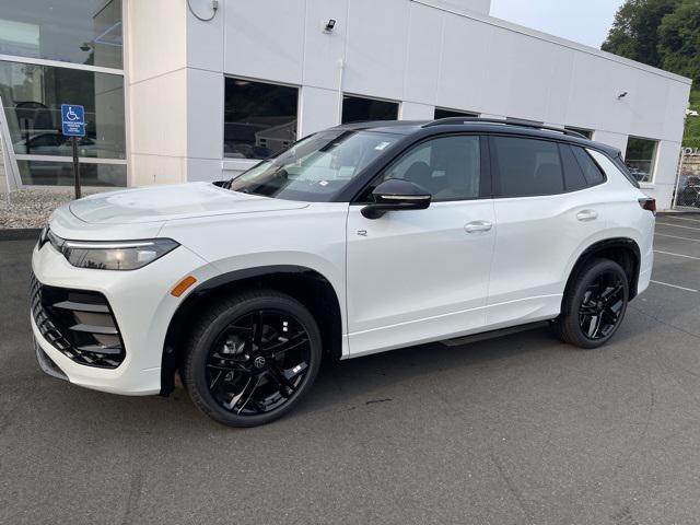 new 2025 Volkswagen Tiguan car, priced at $37,222