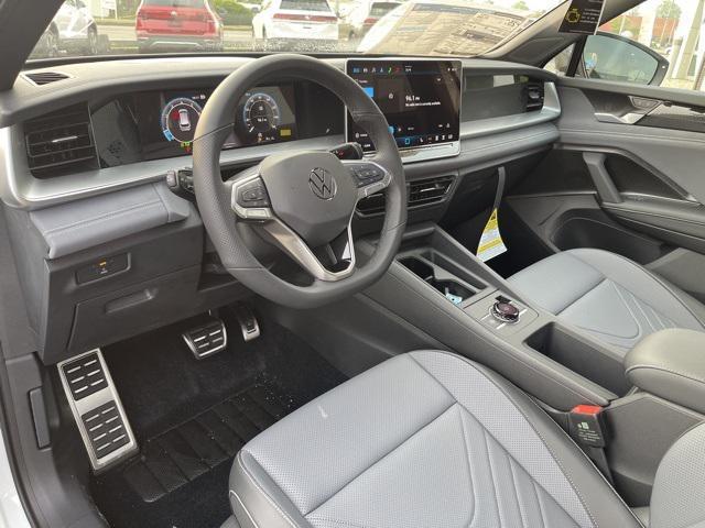 new 2025 Volkswagen Tiguan car, priced at $37,222