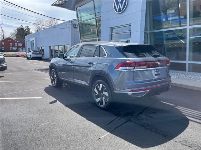 new 2024 Volkswagen Atlas Cross Sport car, priced at $48,237