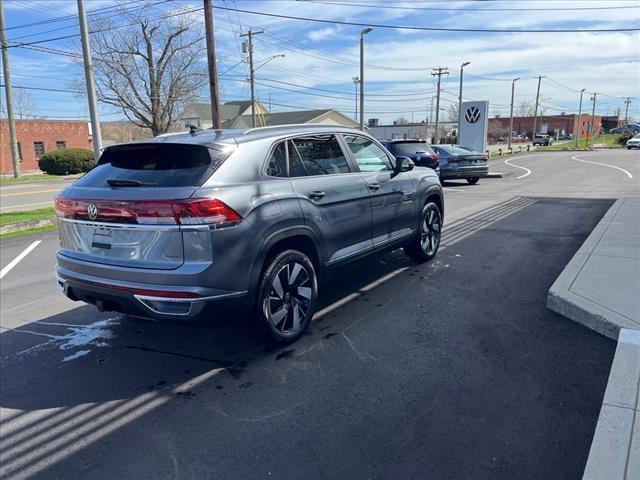 new 2024 Volkswagen Atlas Cross Sport car, priced at $48,237