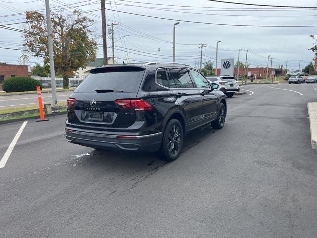 new 2024 Volkswagen Tiguan car, priced at $36,874