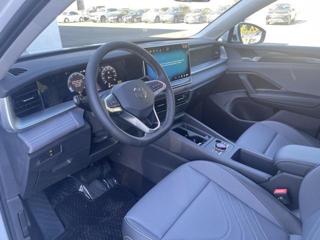 new 2025 Volkswagen Tiguan car, priced at $34,681